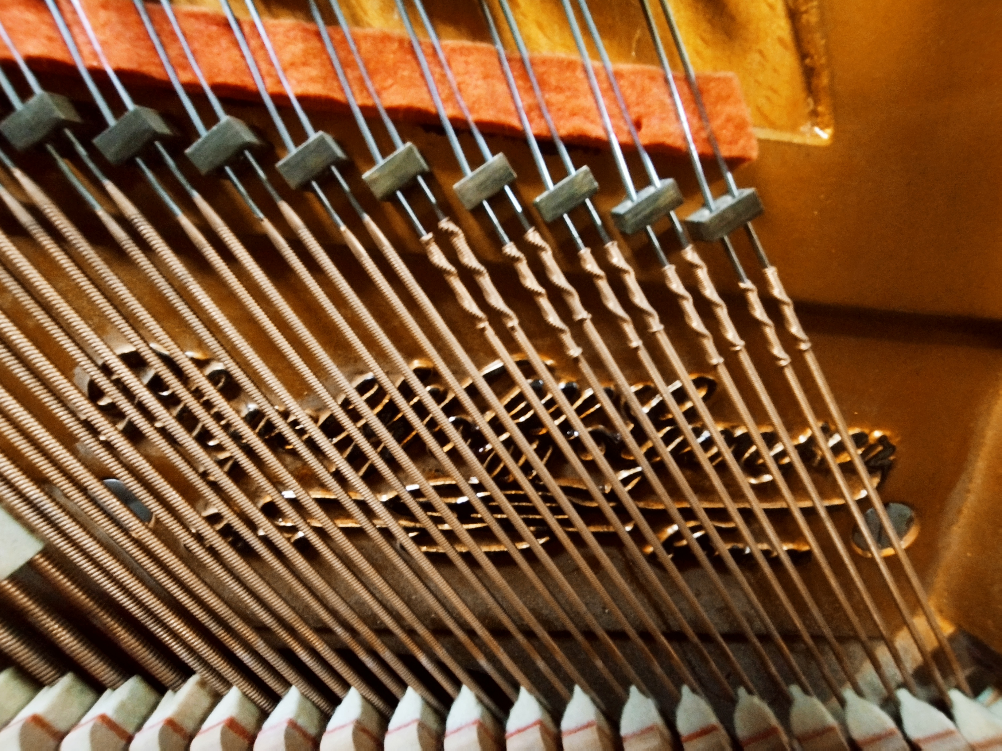 piano droit Pleyel-Wolff-Lyon à acheter sur Montpellier